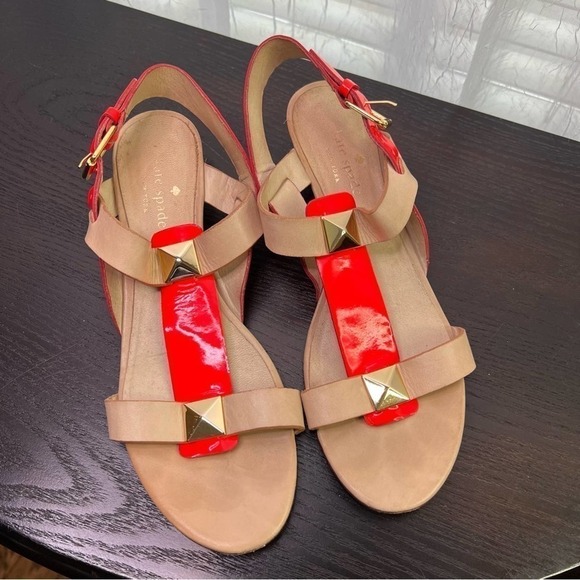 KATE Spade New York Sandals Neon Orange Patent Leather Gold Studs Size 8 - Picture 11 of 13